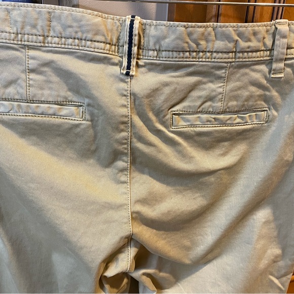 *NWT* Gap Ladies Girlfriend Chino. Size 2 - Picture 5 of 13